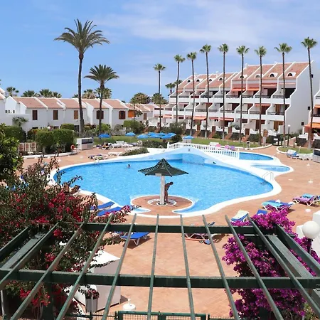 Villa 9 - 2 Bedroom - 2 Bathroom - Sleeps 7 * Arona (Tenerife)